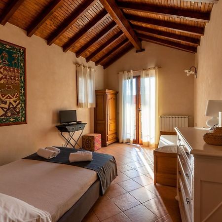 In Centro Citta, Nei Vicoli Del Borgo Apartment Sanremo Luaran gambar